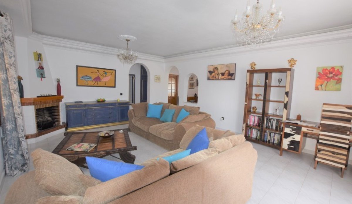 Revente - Villa - Ciudad quesada - Pueblo Bravo