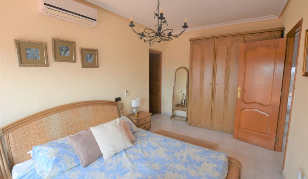 Revente - Villa - Ciudad quesada - Pueblo Bravo