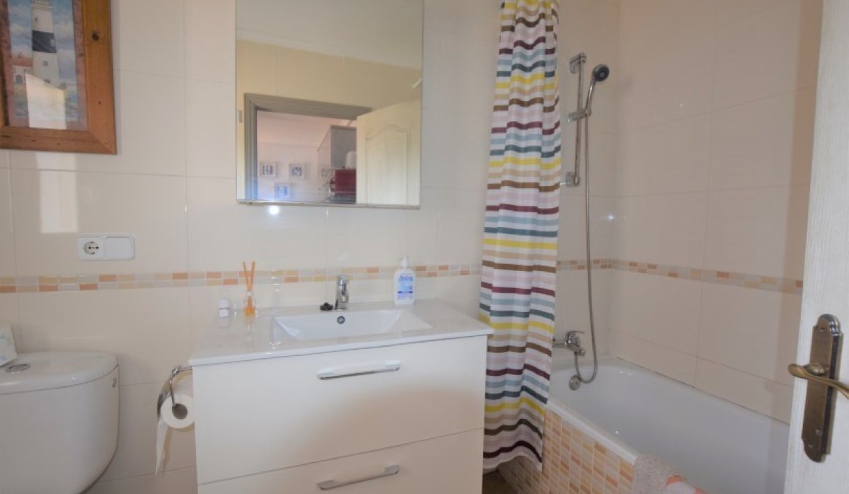 Revente - Villa - Ciudad quesada - Pueblo Bravo