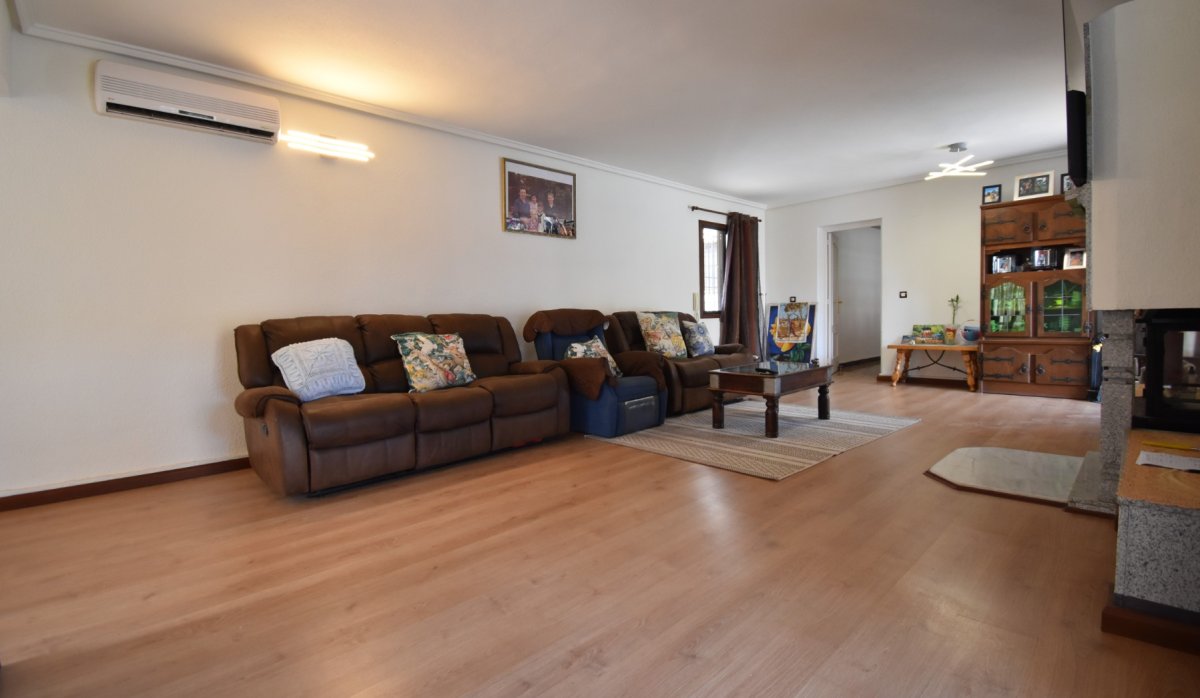 Resale - Villa - Orihuela Costa - Villamartín