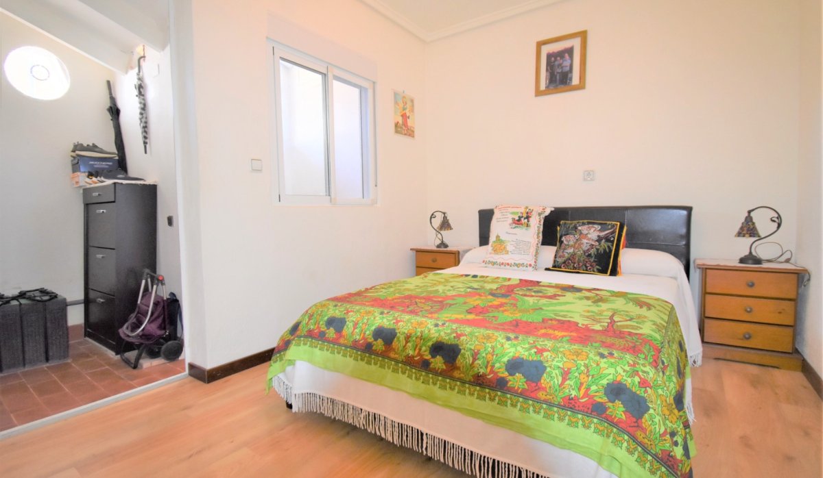 Resale - Villa - Orihuela Costa - Villamartín
