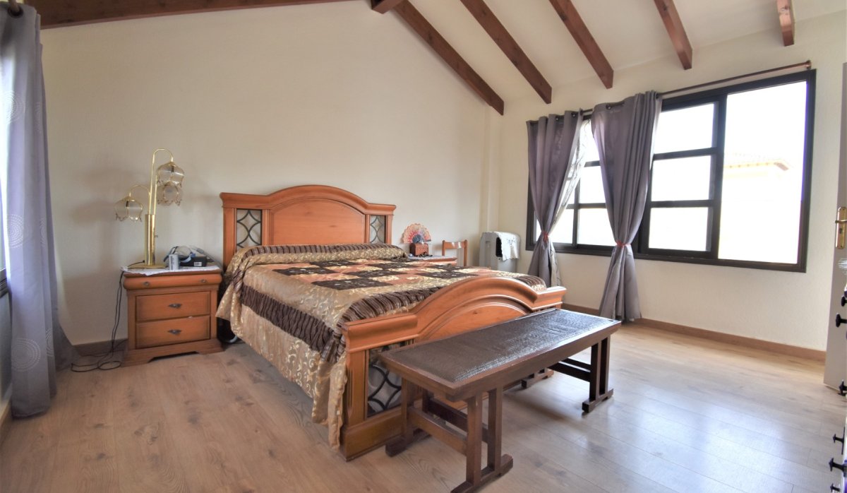 Resale - Villa - Orihuela Costa - Villamartín