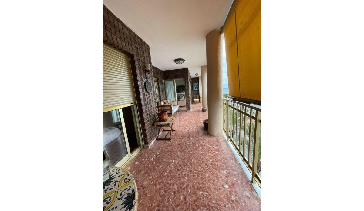 Resale - Apartment / flat - Torrevieja