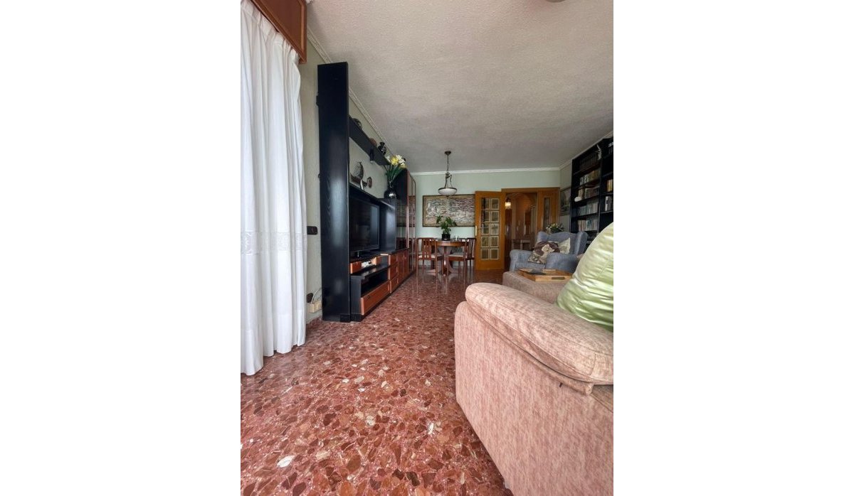 Resale - Apartment / flat - Torrevieja