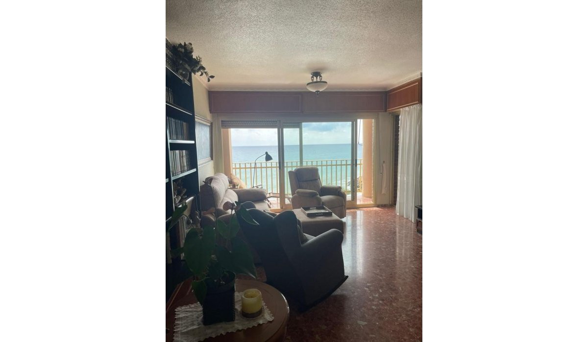Resale - Apartment / flat - Torrevieja