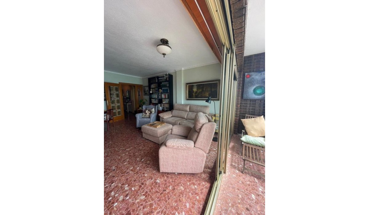 Resale - Apartment / flat - Torrevieja