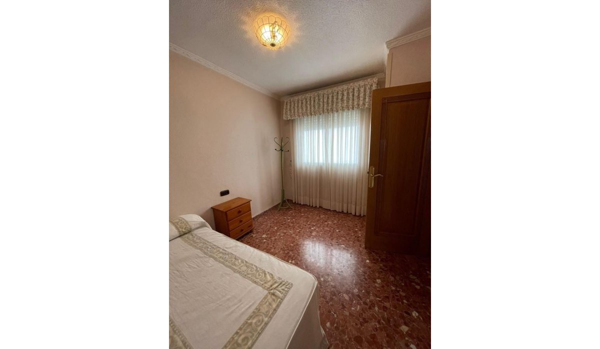 Resale - Apartment / flat - Torrevieja