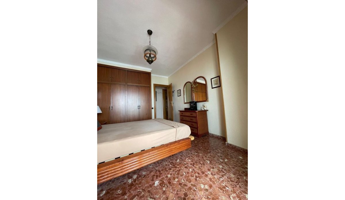 Resale - Apartment / flat - Torrevieja