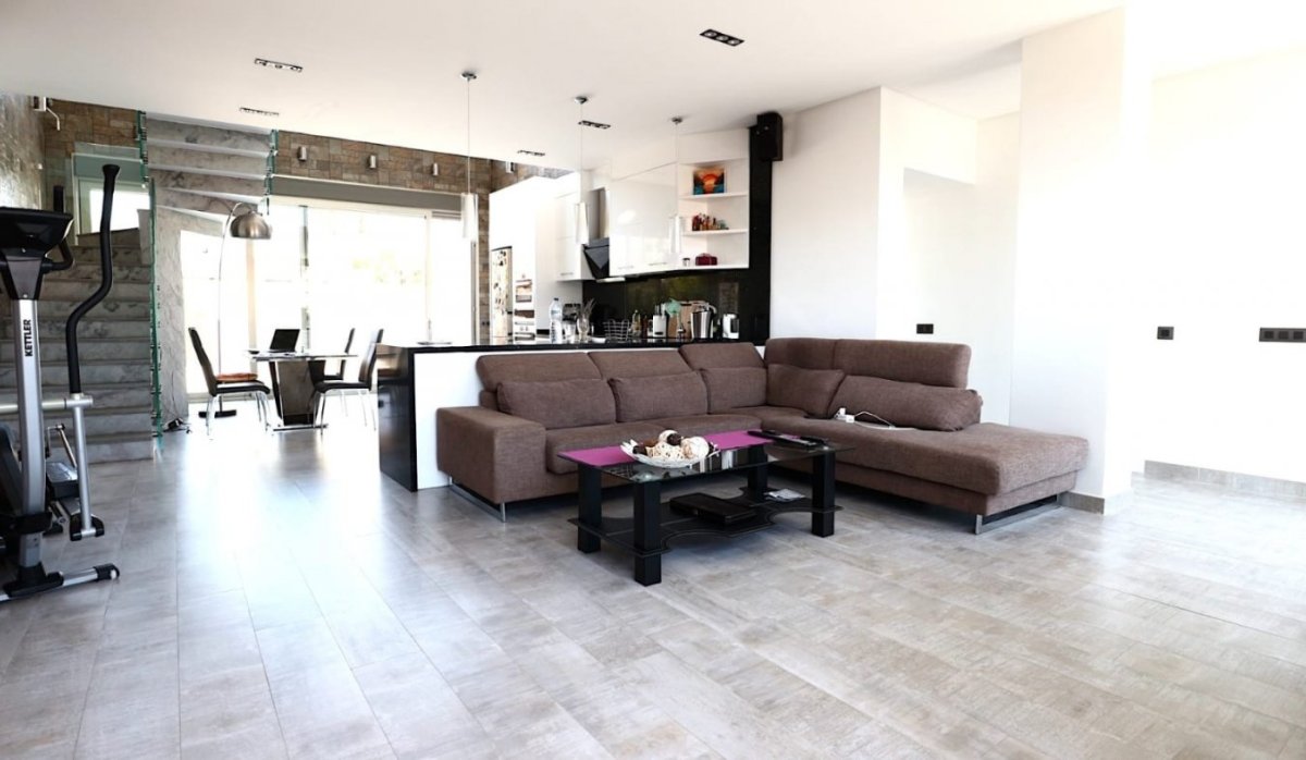 Resale - Villa - Torrevieja - Los Angeles