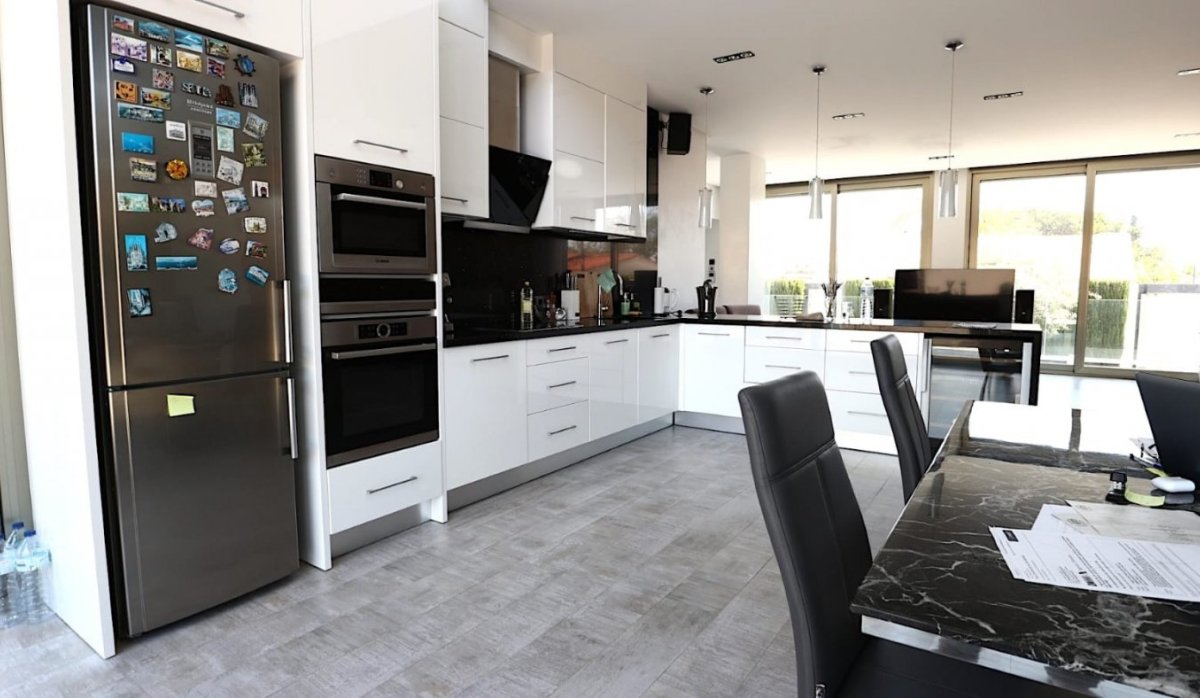 Resale - Villa - Torrevieja - Los Angeles