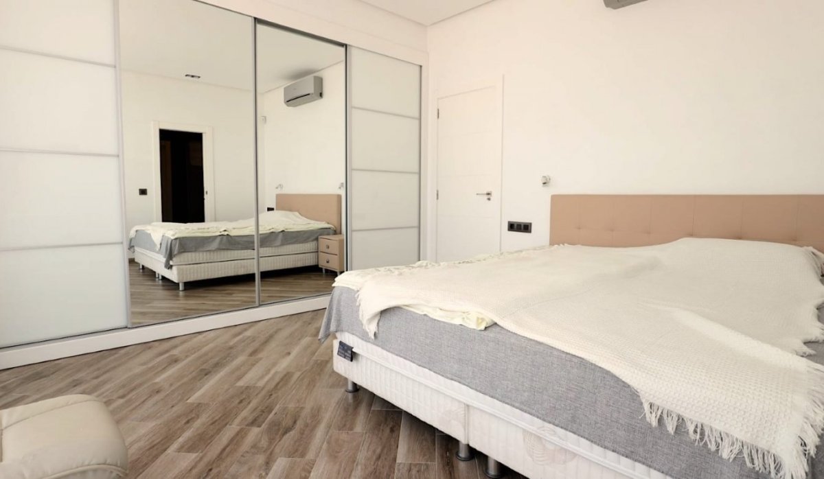 Resale - Villa - Torrevieja - Los Angeles