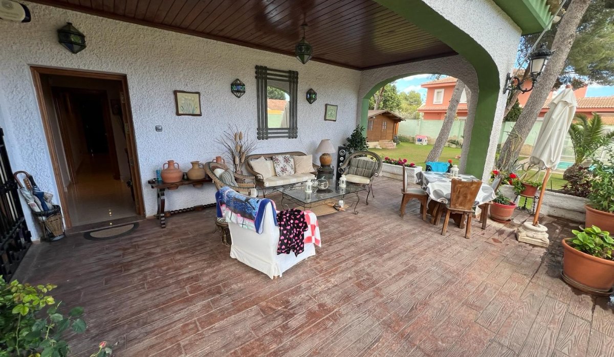 Resale - Villa - Orihuela Costa - Campoamor