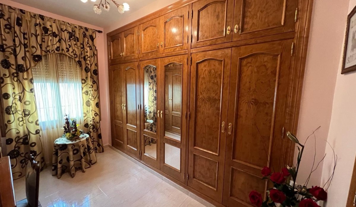 Resale - Villa - Orihuela Costa - Campoamor