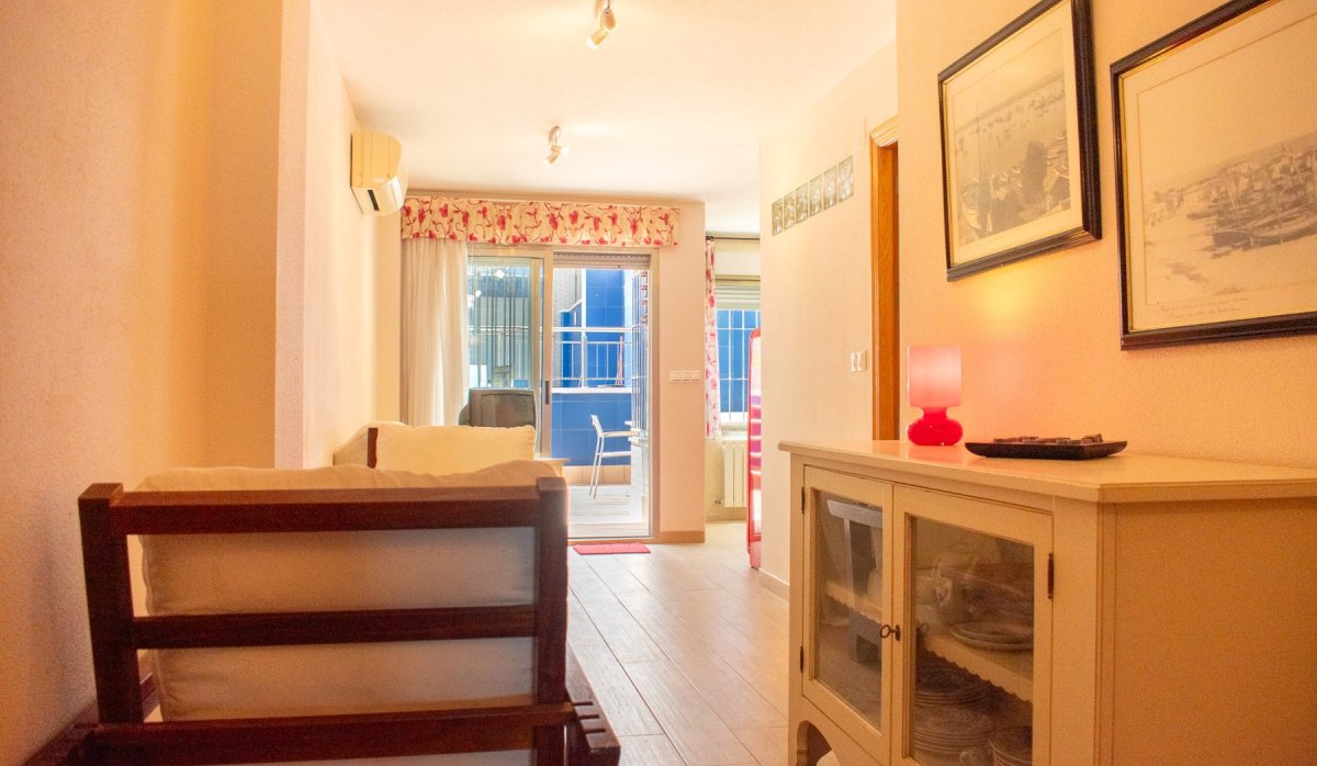 Resale - Apartment / flat - Torrevieja - Playa Los Locos