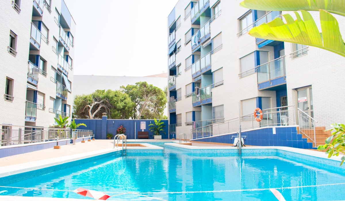 Resale - Apartment / flat - Torrevieja - Playa Los Locos