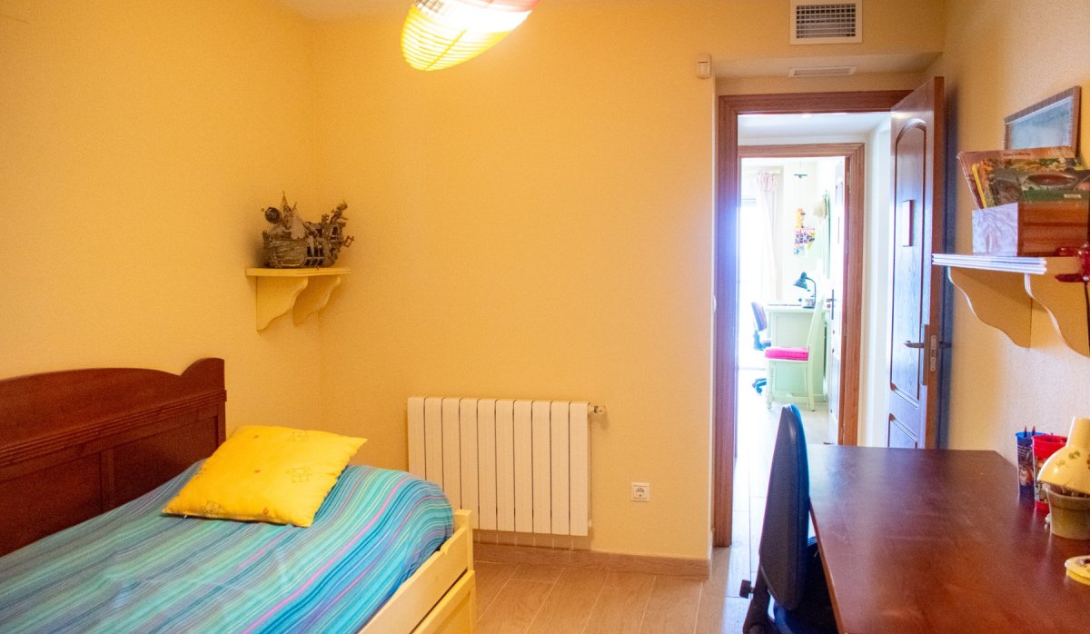 Resale - Apartment / flat - Torrevieja - Playa Los Locos