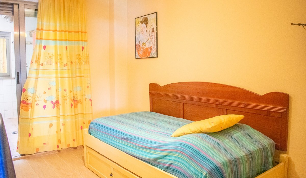 Resale - Apartment / flat - Torrevieja - Playa Los Locos