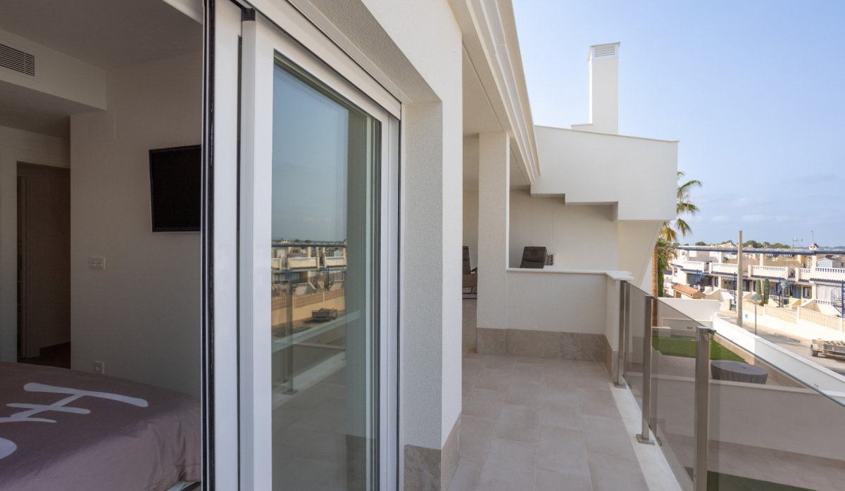 Resale - Apartment / flat - Orihuela Costa - Villamartín