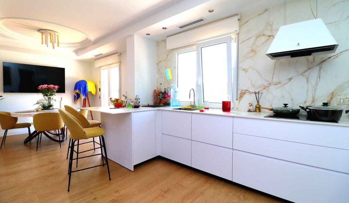 Resale - Villa - Orihuela Costa - Campoamor