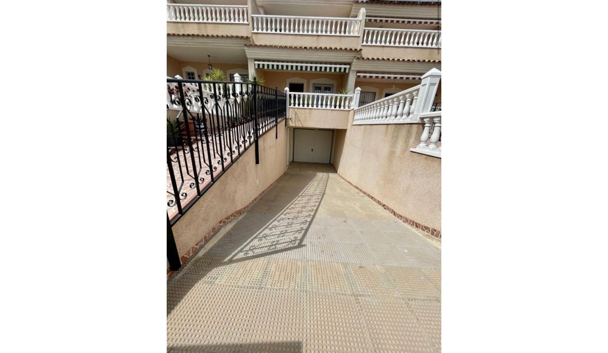 Revente - Maison de ville - Orihuela Costa - Los Altos