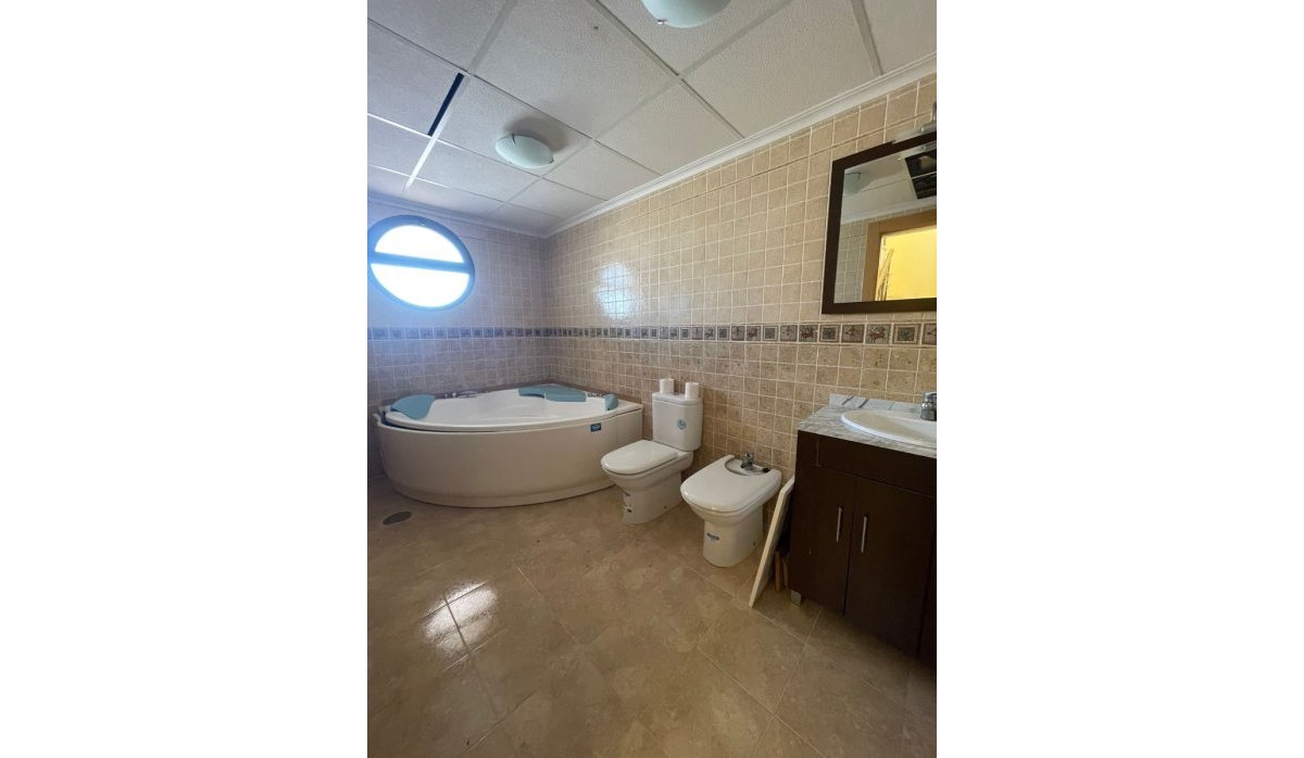 Revente - Villa - Orihuela Costa - Villamartín