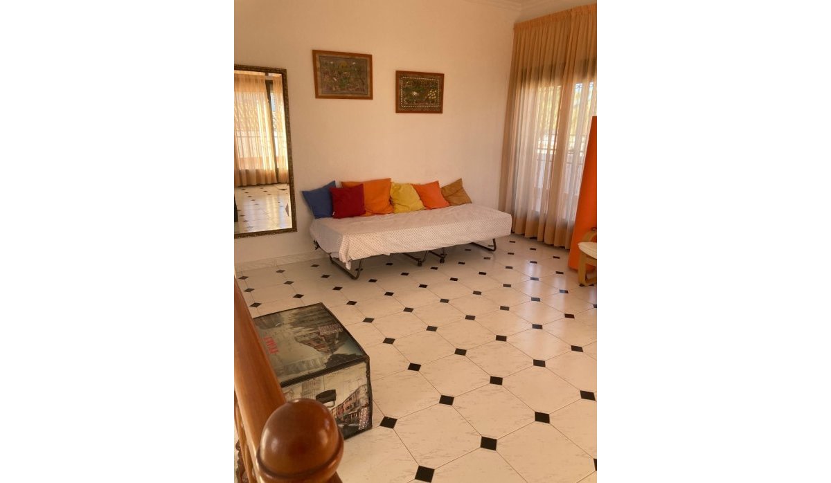 Revente - Villa - Orihuela Costa - Cabo Roig