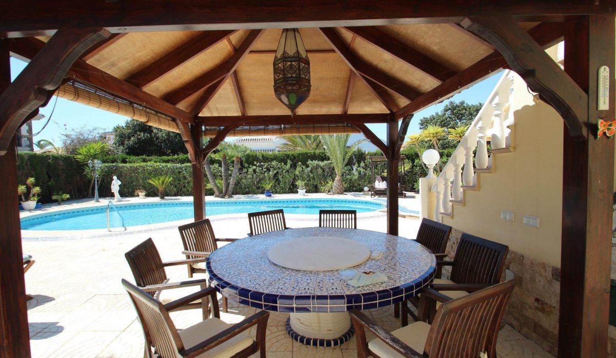 Revente - Villa - Torrevieja - Punta Prima