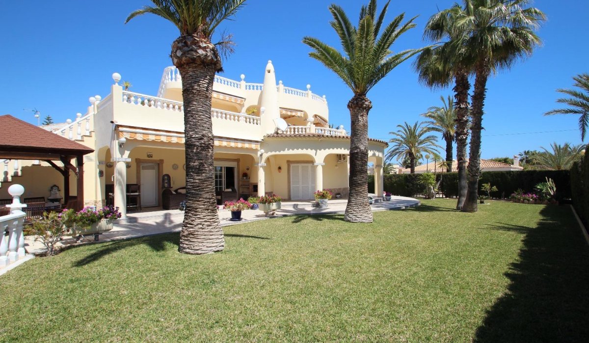 Revente - Villa - Torrevieja - Punta Prima