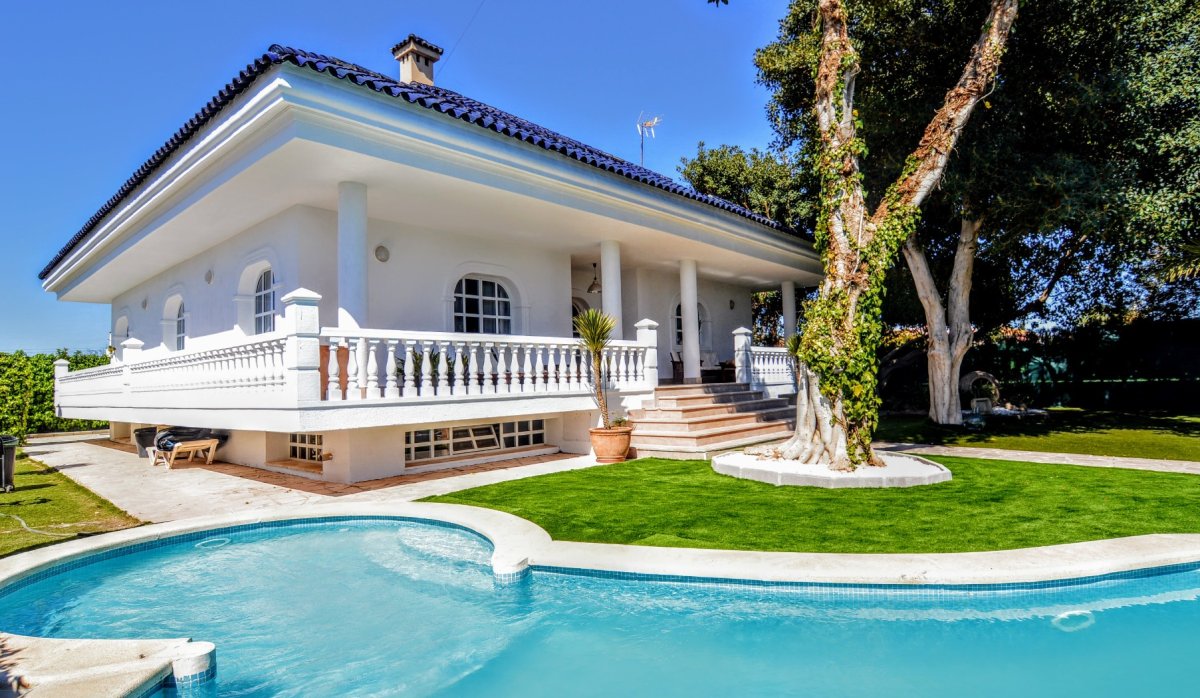 Resale - Villa - Torrevieja - Torreta