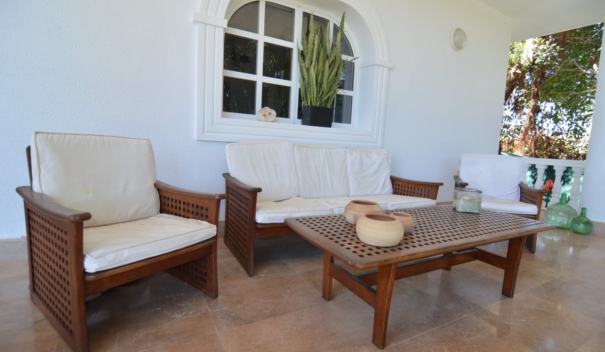 Resale - Villa - Torrevieja - Torreta