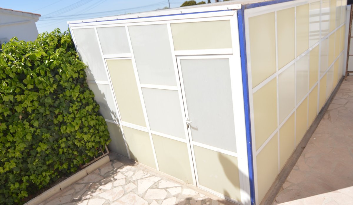 Resale - Villa - Torrevieja - Torreta