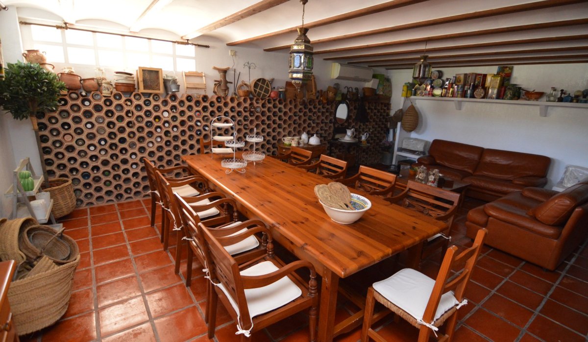 Resale - Villa - Torrevieja - Torreta