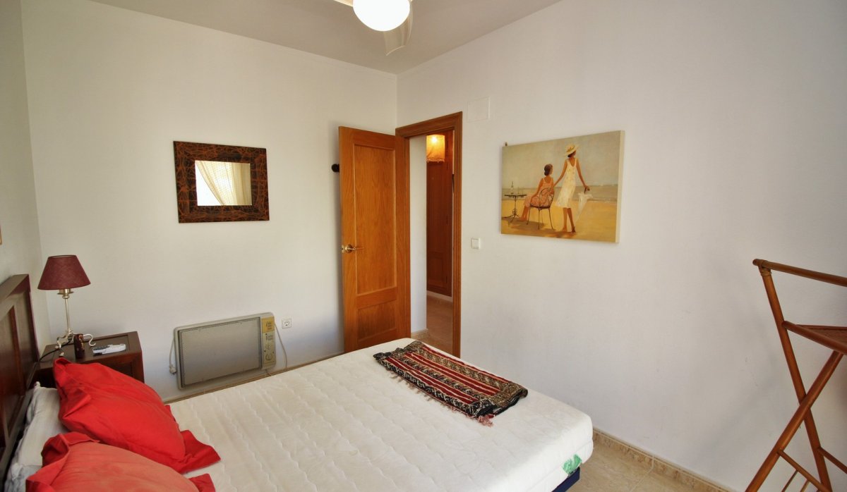 Resale - Apartment / flat - Cabo Roig