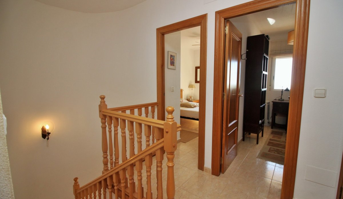 Resale - Apartment / flat - Cabo Roig