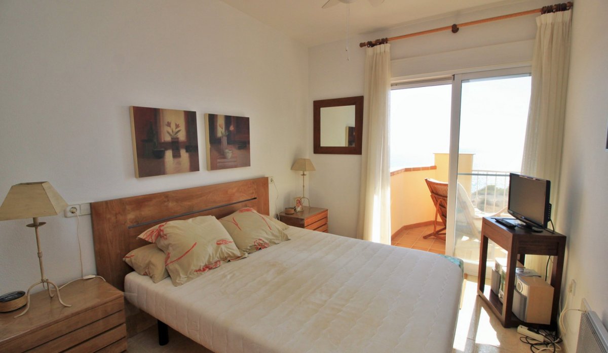 Resale - Apartment / flat - Cabo Roig