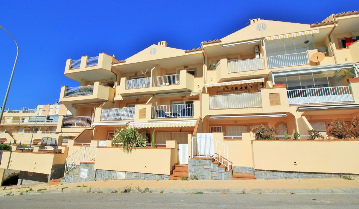 Resale - Apartment / flat - Cabo Roig