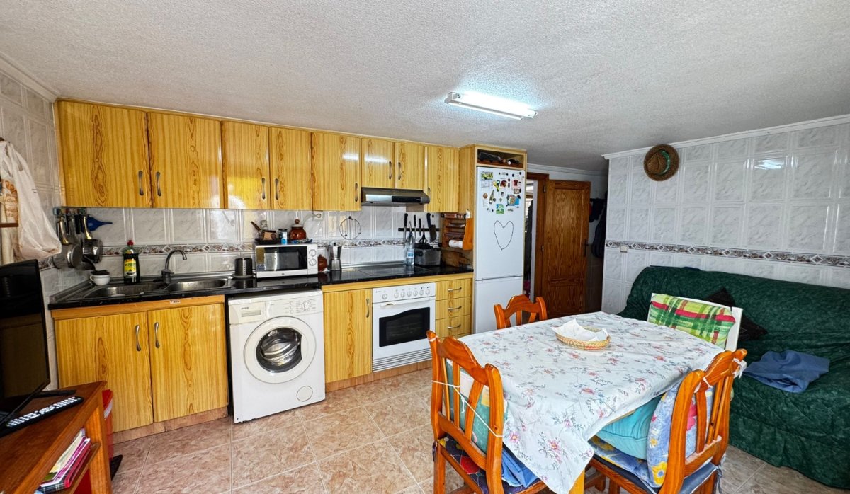 Resale - Villa - Punta Prima