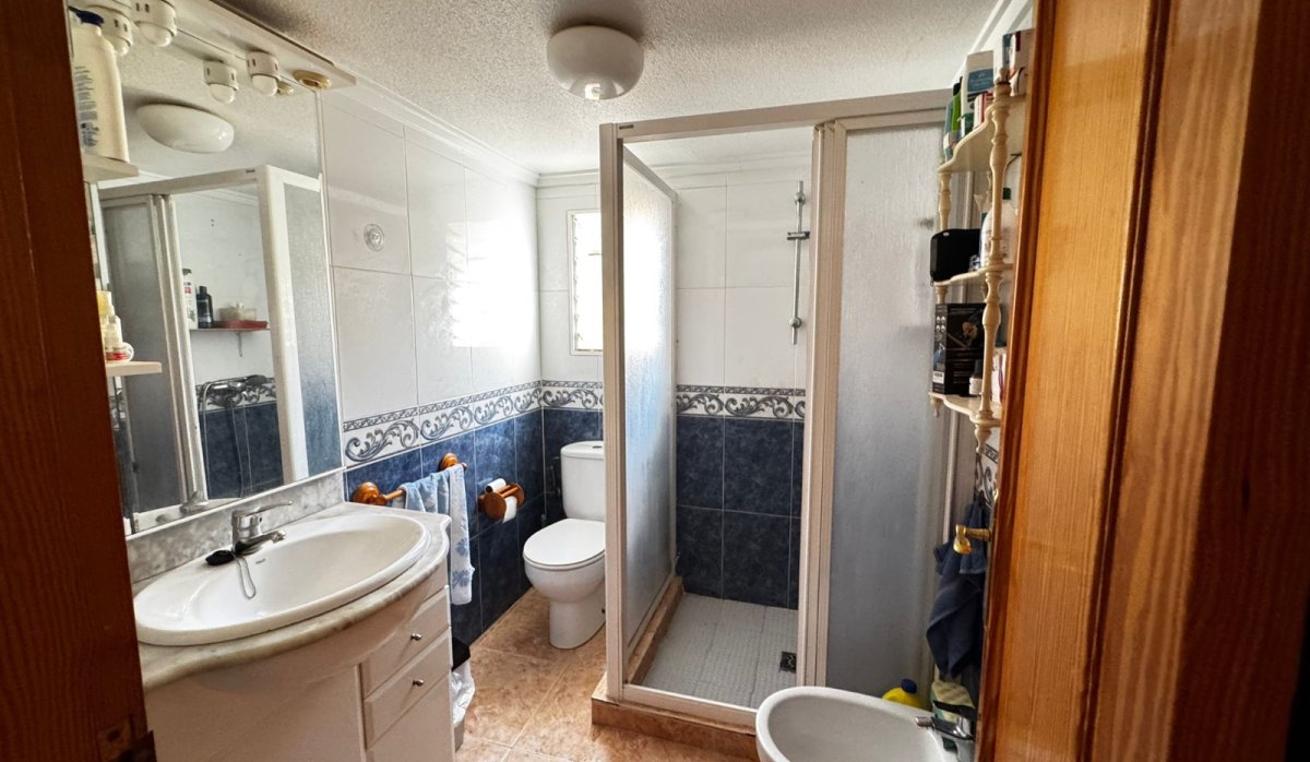 Resale - Villa - Punta Prima