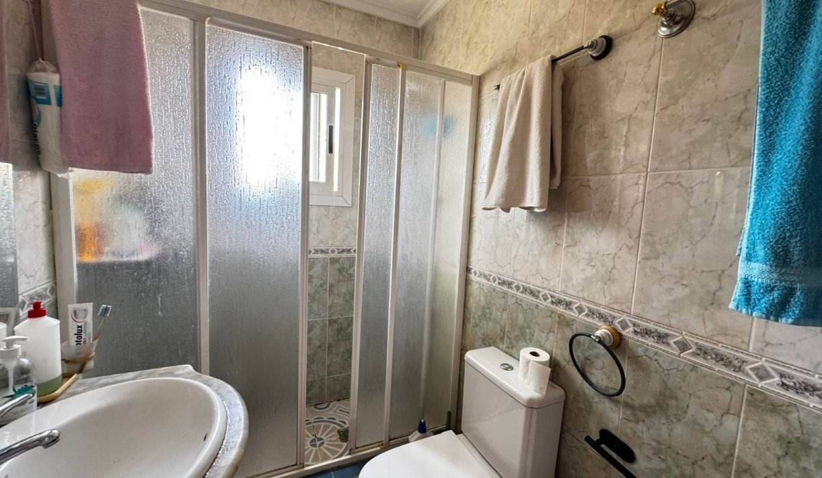 Resale - Villa - Punta Prima