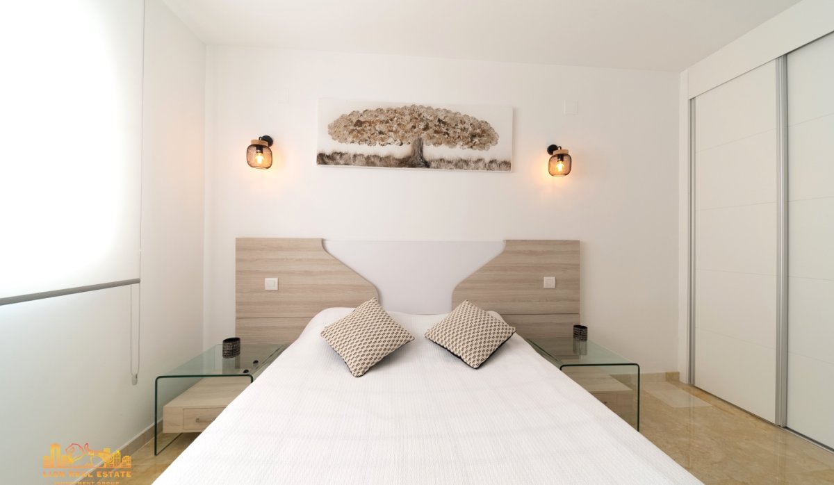 Revente - Appartement - Punta Prima