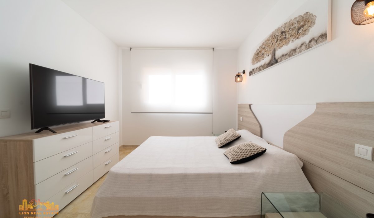 Revente - Appartement - Punta Prima