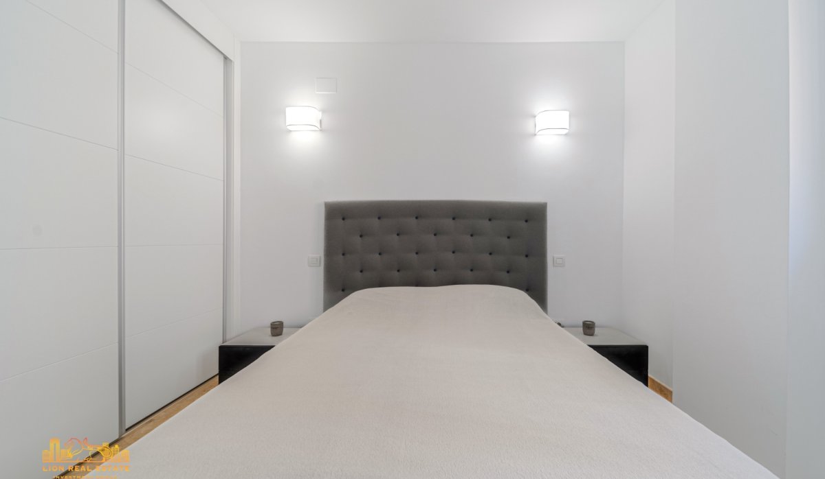 Revente - Appartement - Punta Prima