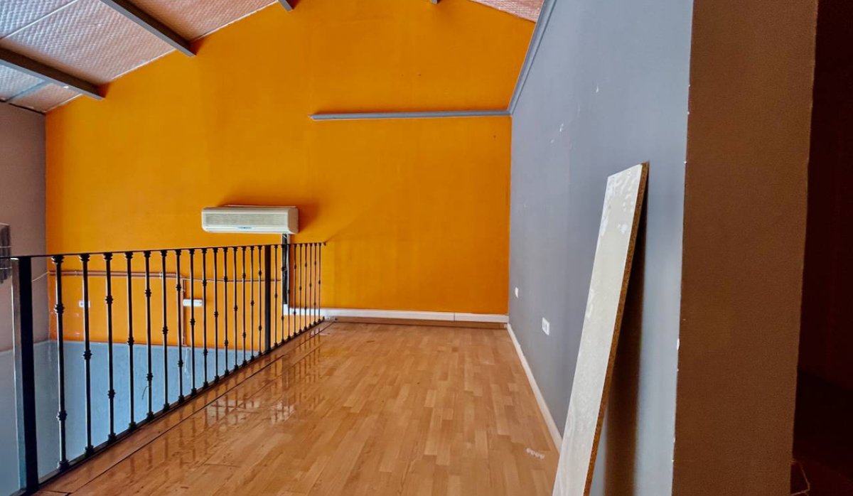 Resale - Commercial - La Finca Golf