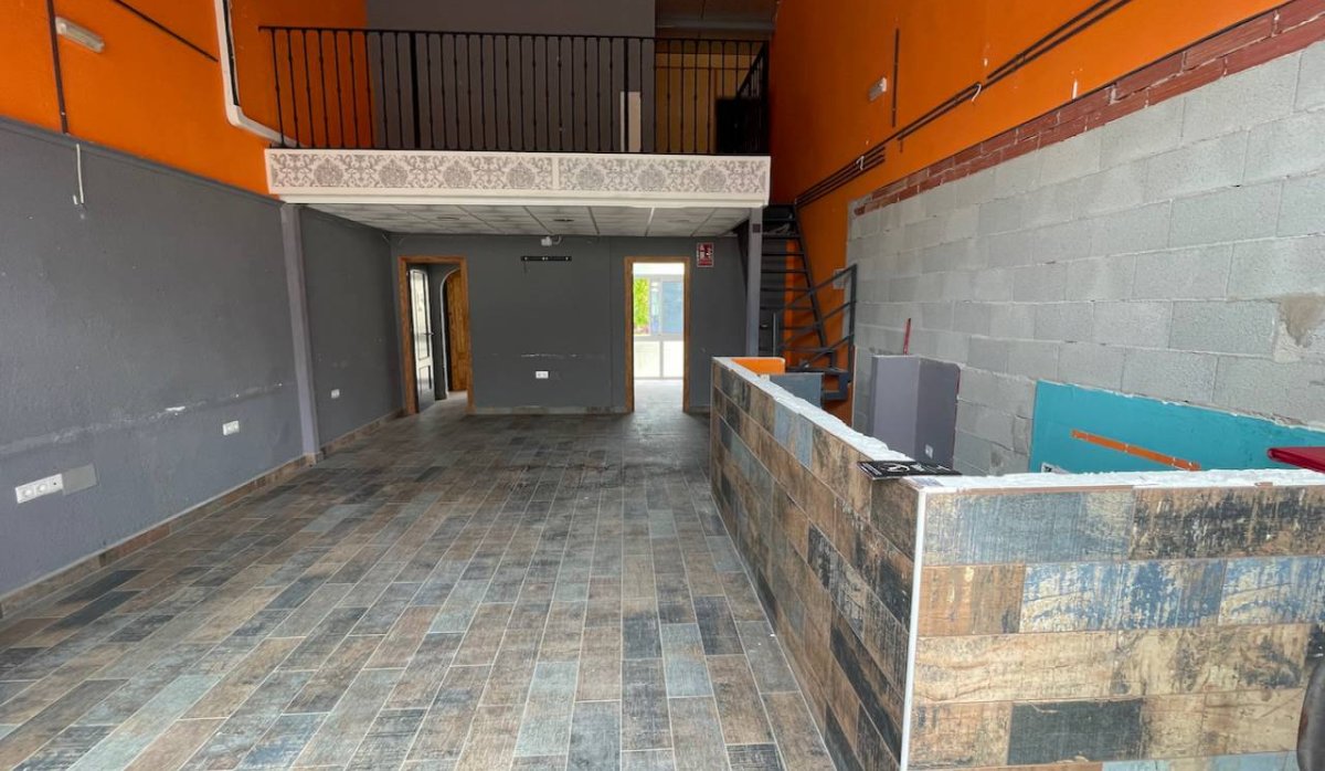 Resale - Commercial - La Finca Golf