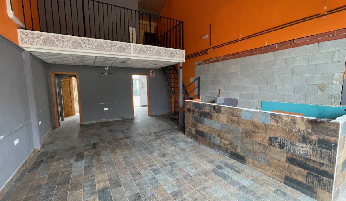 Resale - Commercial - La Finca Golf