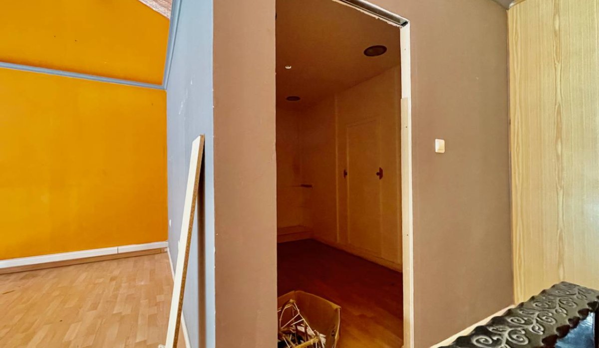 Resale - Commercial - La Finca Golf