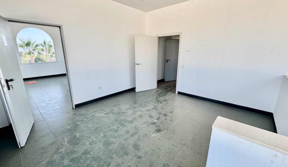 Reventa - Comercial - La Finca Golf