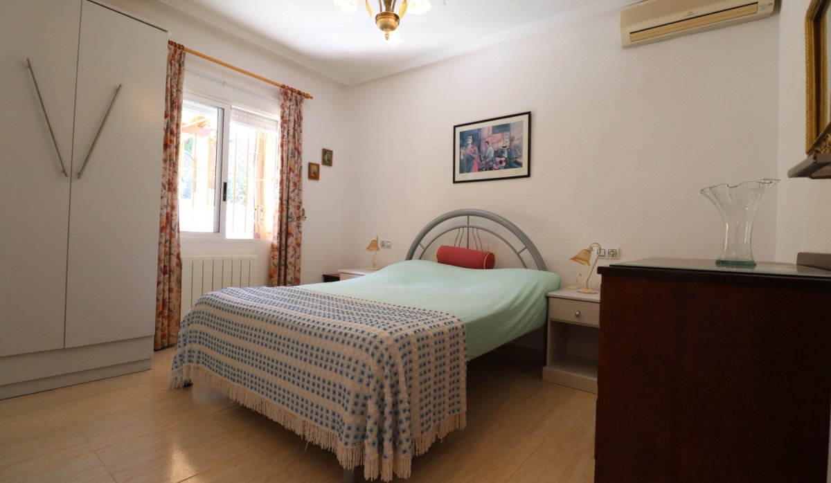 Resale - Villa - Algorfa - Lomas de La Juliana