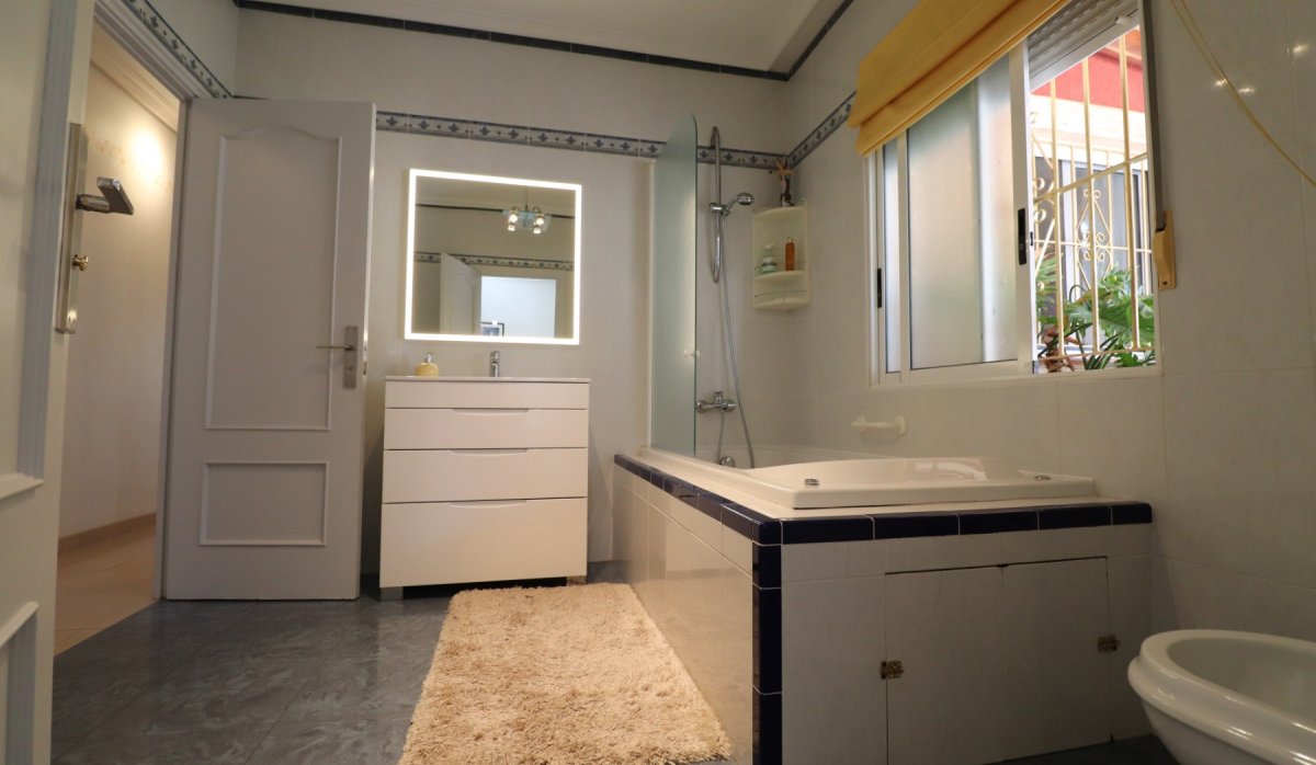 Resale - Villa - Algorfa - Lomas de La Juliana