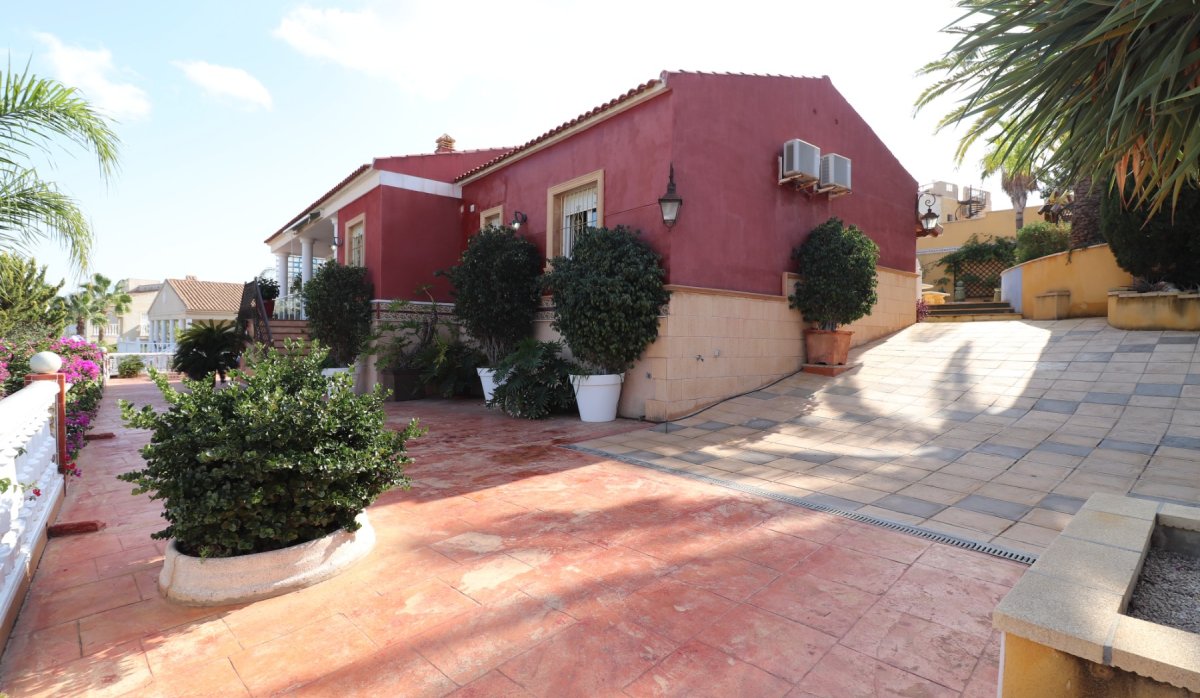Resale - Villa - Algorfa - Lomas de La Juliana